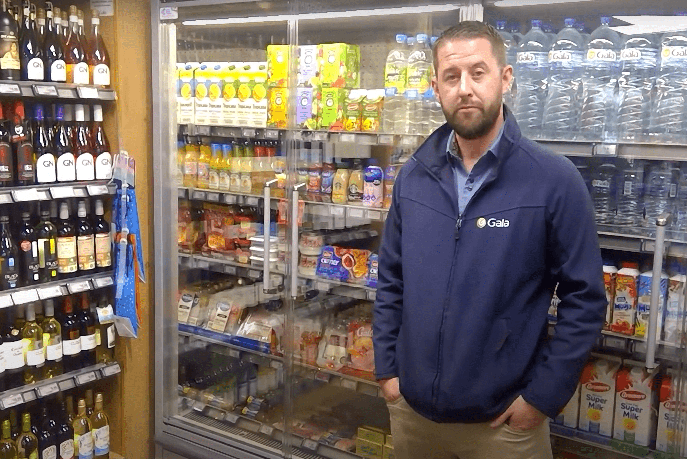 Daniel Moynihan of Gala Adare, Co. Limerick with his DIGI Electronic Shelf Labels